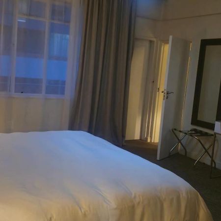 Ascot Hotel 约翰内斯堡 外观 照片